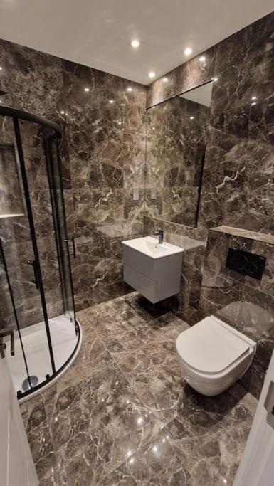 Dream Apartment Finchley 4 Min Walk To The Train Hendon Eksteriør billede