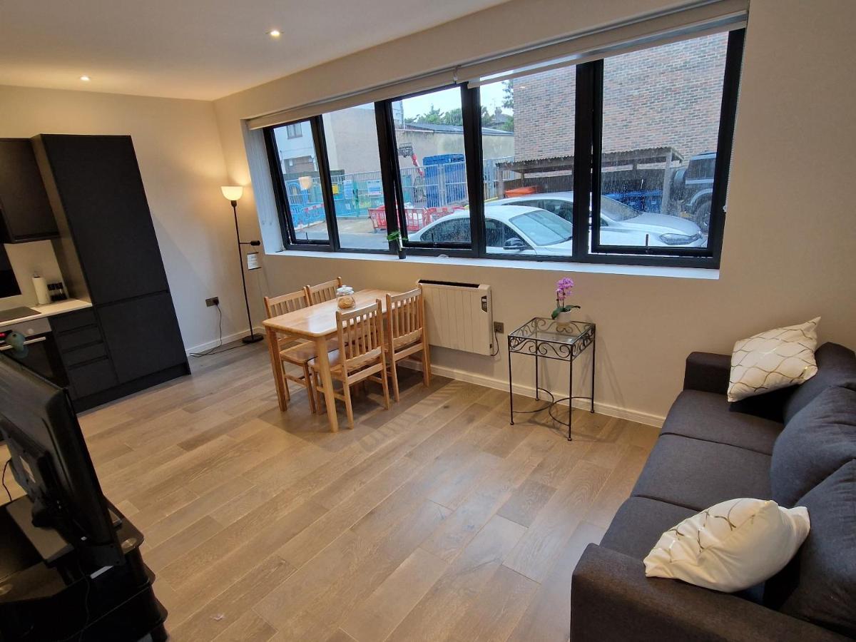 Dream Apartment Finchley 4 Min Walk To The Train Hendon Eksteriør billede