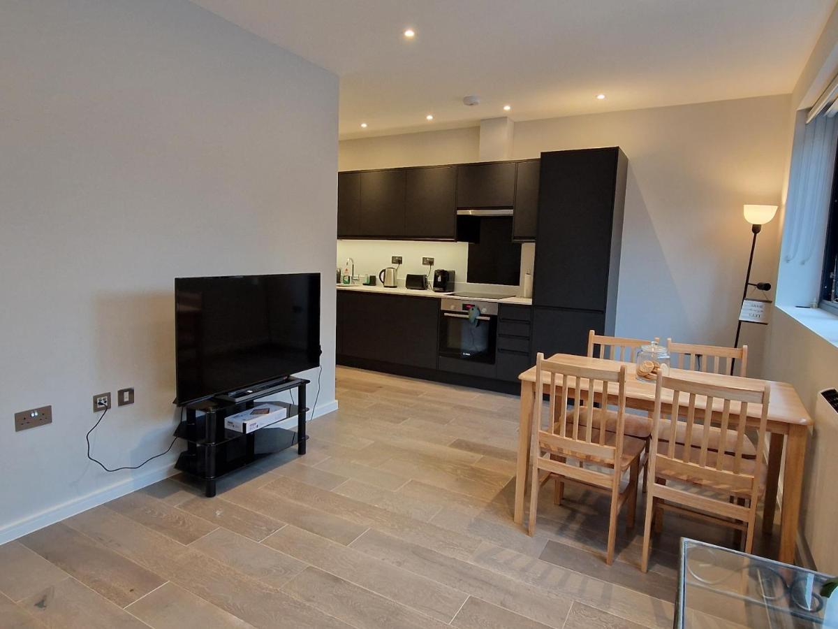 Dream Apartment Finchley 4 Min Walk To The Train Hendon Eksteriør billede